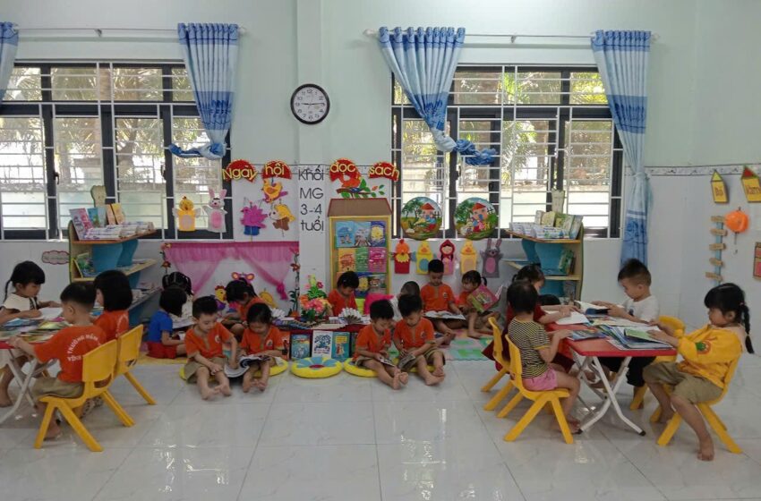  Trường mầm non Vĩnh Phương 1 tổ chức “Ngày hội đọc sách ngày 21/4/2025”